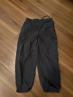 ブラックカーゴパンツ Mサイズ