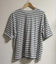 エマクローズ　ボーダーTシャツ