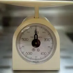 新品未使用 セキスイ 料理用はかり 1kg アナログ 計量器 箱・説明書付きのサムネイル