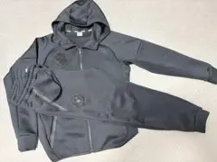 【希少品】名古屋グランパス ミズノ製 選手移動着用モデル アウター上下セット