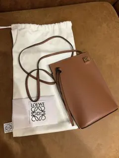 【最終価格】LOEWE ダイスポケット　ショルダーバッグ　タン/ブラウンのサムネイル