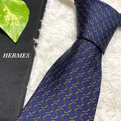 【極美品】エルメス ネクタイ 幾何学チェーン柄 ネイビー×レッド 7085 OA 極美品】エルメス ネクタイ 幾何学チェーン柄 ネイビー×レッド 7085 OA