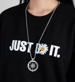 ♥️残りわずか♥️ネックレス　ユニセックス　海外　シルバー　おしゃれ　太陽