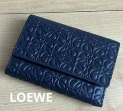 ✨️極美品✨️ LOEWE 三つ折財布 アナグラム ネイビー レザーのサムネイル