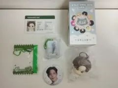 JO1 與那城奨 ぷちじぇお 缶バッジ＆ホルダー ミニアクリルスタンド 4セット