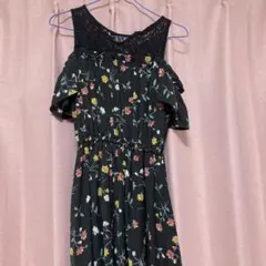 フラワープリント オフショルダーミディドレス