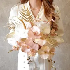 ピンクベージュ　ブーケ　ウェディング　造花　アーティフィシャルフラワー　胡蝶蘭