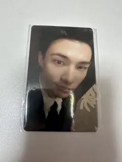 stray kidsヒョンジントレカ　FANS