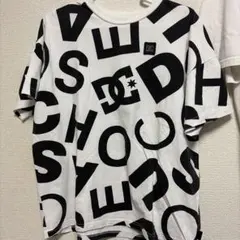 DC SHOES 総柄ロゴTシャツ 半袖 ホワイトのサムネイル