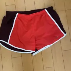 Nike Dri-FIT ショートパンツ 赤/茶色