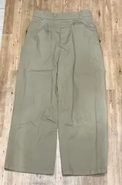Ikka イッカ ワイドパンツ　ベージュ Mサイズ64-70cm