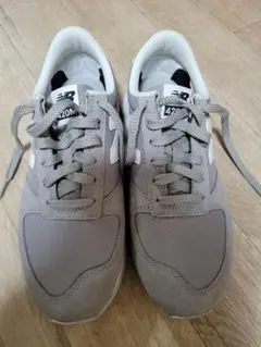 Item thumbnail for item 447b85e0-1bd6-474d-a2b4-68e08bc932f5