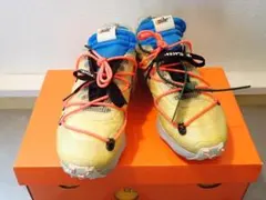 off-white スニーカー