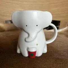 【新品、ホリデーシーズン限定】 STARBUCKS エレファントマグカップ