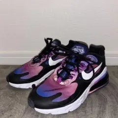 ゆ*ん様 NIKE AIR MAX 270 REACT 
