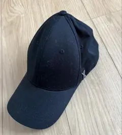 ブラック ベースボールキャップ Xロゴ付き