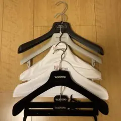 ブランド衣類ハンガー 7本セット