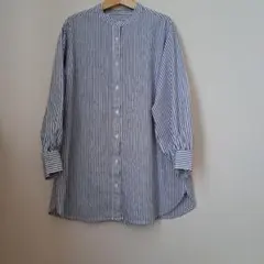 青と白のストライプ長袖シャツ Mサイズ