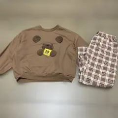 アプレレクール　tiny bear チロルチョコ　トレーナー&パンツ