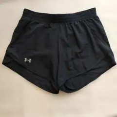 UNDER ARMOUR ランニングショートパンツ ブラック　レディースＳのサムネイル