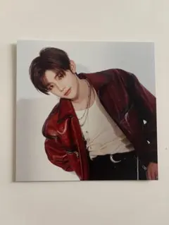 ゼロベースワン　ハオ　ICONIK ソロ盤封入　スクエアカード