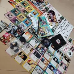 非売品有り　鬼滅の刃　グッズ　まとめ　カード　フィギュア　ペン　ポストカード