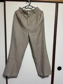 茶色系チェック柄ワイドパンツ