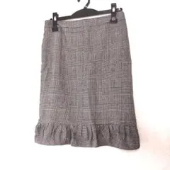 チェック柄フリル裾スカート