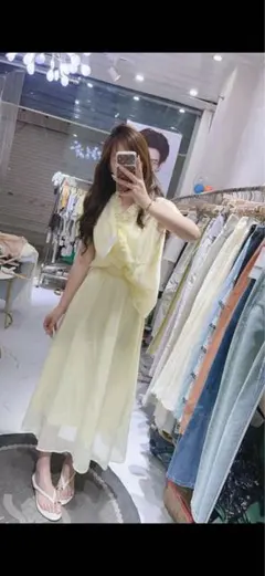 イエロー シフォン ノースリーブ セットアップ - メルカリ
