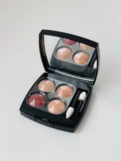 CHANEL レ キャトル オンブル 344 ルルール アルダント