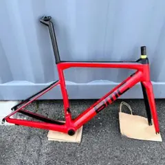 BMC SLR02 サイズ51 レッド フレームセット カーボン ジャンク品 2026年最新】Bmc slr02の人気アイテム - メルカリ