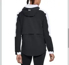 美品＊アンダーアーマー　ハーフジップジャケット　アノラックパーカー　ブラック