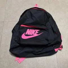 Nike ナイキ　バッグ　リュック　黒　ピンク　ブラック