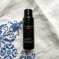 shu uemura black Oil 15ml サンプル付クレンジングオイル