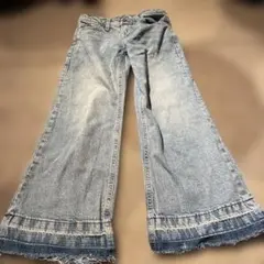 GAP リラックスローライズフレアー　デニムのサムネイル