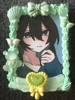 ホイップデコ　トレカケース　チェキ　推し活　オリジナルイラスト付き　緑系