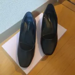 fuwaraku パンプス ブラックのサムネイル