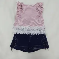 ストライプフリルトップスとショートパンツセット