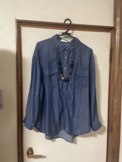 【ベルーナ未使用】長袖シャツブラウス