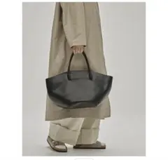 Item thumbnail for item a9e19e75-2abf-4c7f-bece-40a58f18751d