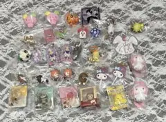 ガチャガチャ　まとめ売り　めじるしアクセサリー　キーホルダーなど