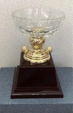 ゴルフコンペ　トロフィー　優勝カップ