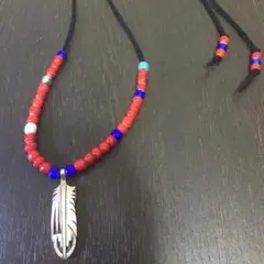 シルバーフェザー &ミックスビーズネックレス