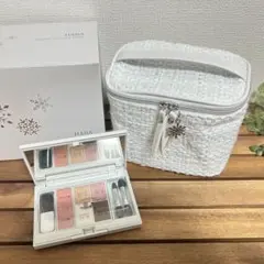 HABA マルチカラーパレット　アイシャドウ チーク　バニティポーチ付　白　新品のサムネイル