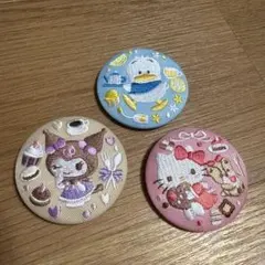 サンリオ 刺繍　缶バッジ 3種セット