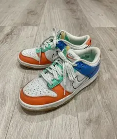 Nike ナイキ ビッグキッズ ダンク ローレトロ 23.5㎝