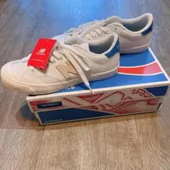 New Balance ホワイト/ブルー スニーカー