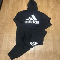 新品タグ付き　adidas ロゴ　スウェット　セットアップ