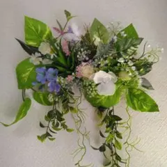 ◎246爽やかなウォールグリーンリース♡薔薇、カンパニュラ、胡蝶蘭等【匿名配送】