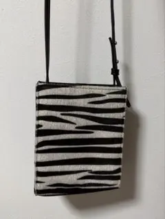 PAGEBOY ゼブラ柄 ショルダーバッグ ミニバッグのサムネイル